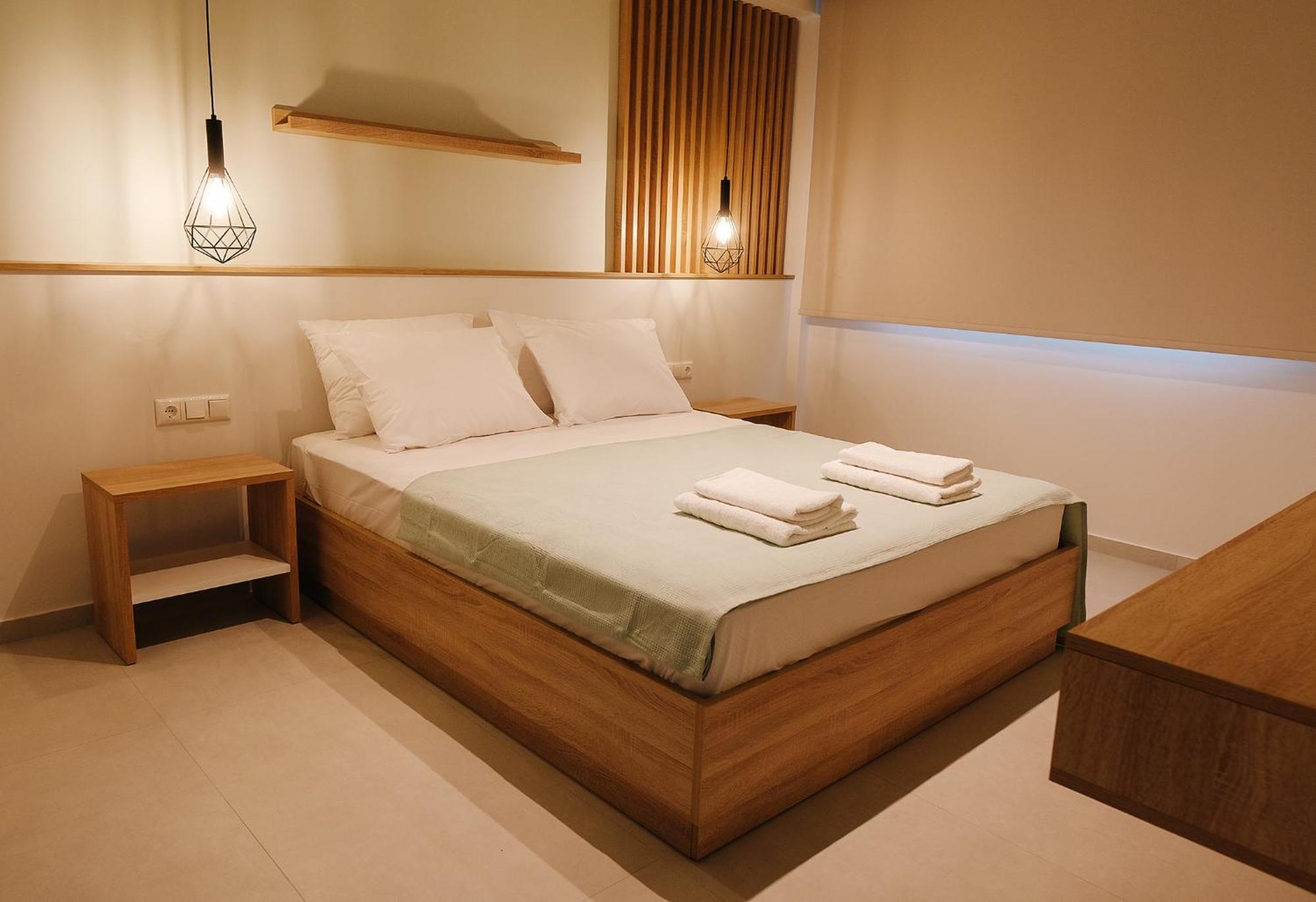 Aquarama Suites Nea Iraklitsa Bagian luar foto